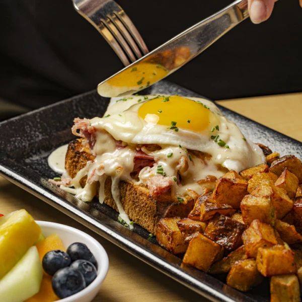 Tartine croque madame dejeuner