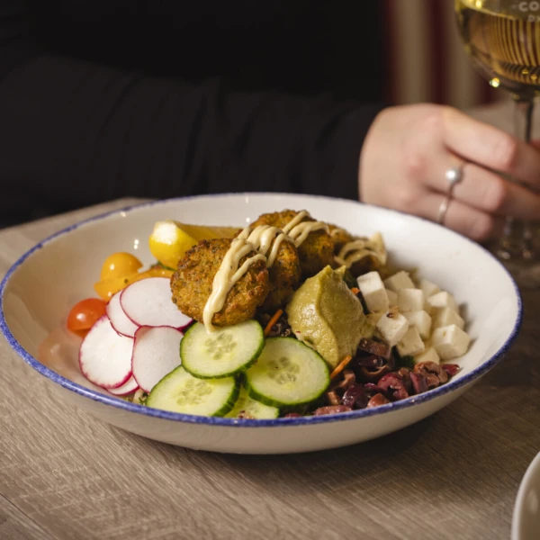 Salades bol falafel